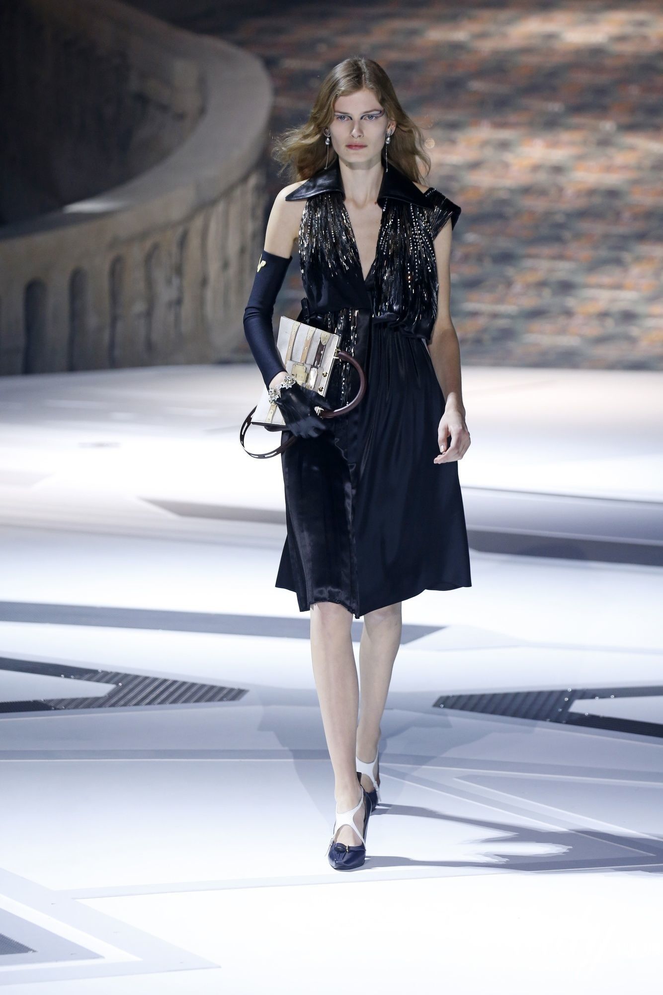 Коллекция Louis Vuitton прет-а-порте сезона осень-зима 2018-2019_46