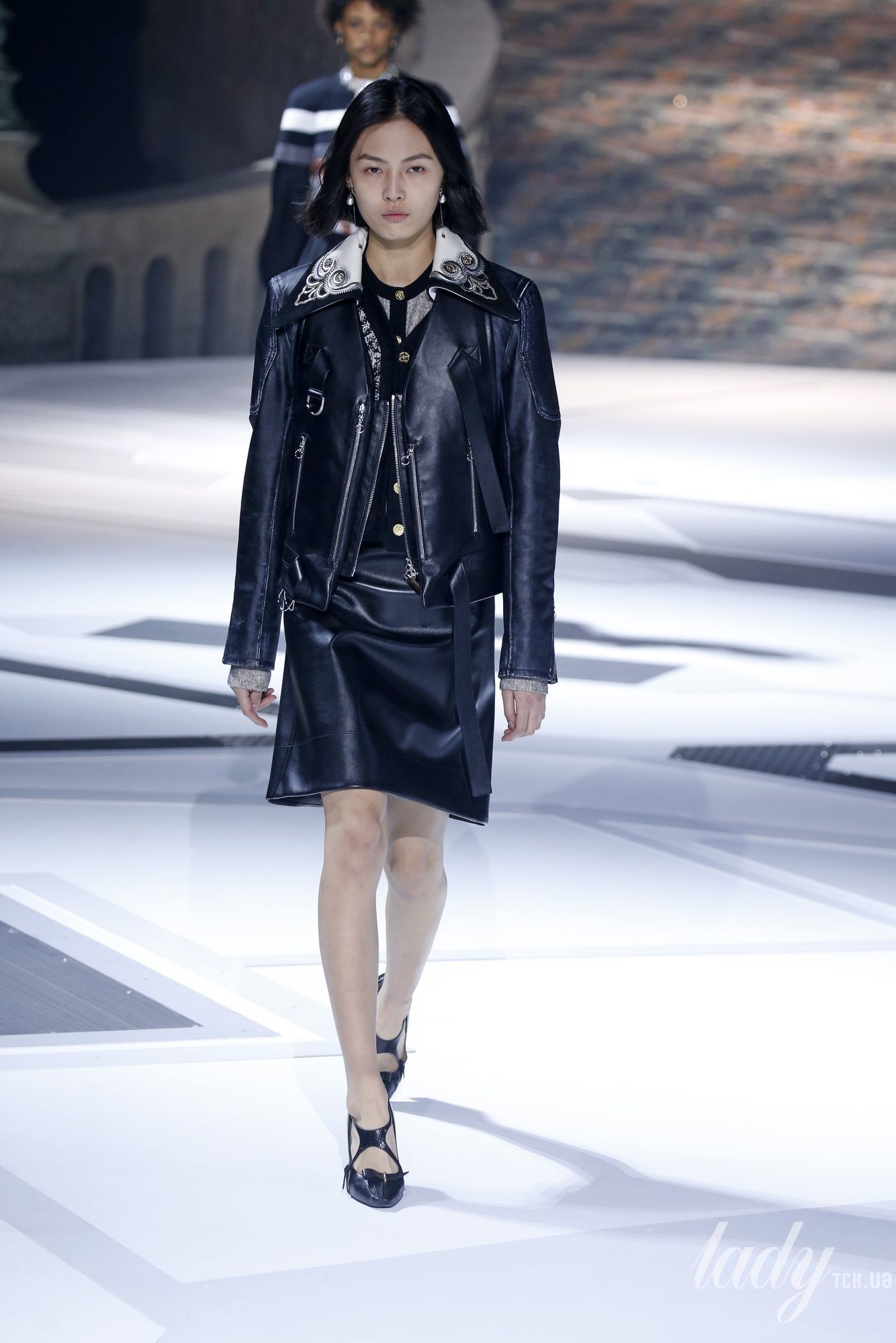 Коллекция Louis Vuitton прет-а-порте сезона осень-зима 2018-2019_27