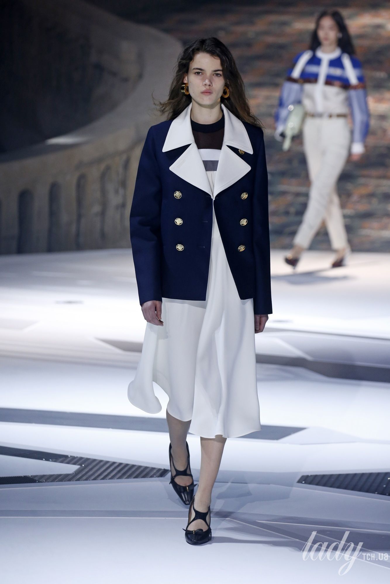 Коллекция Louis Vuitton прет-а-порте сезона осень-зима 2018-2019_34