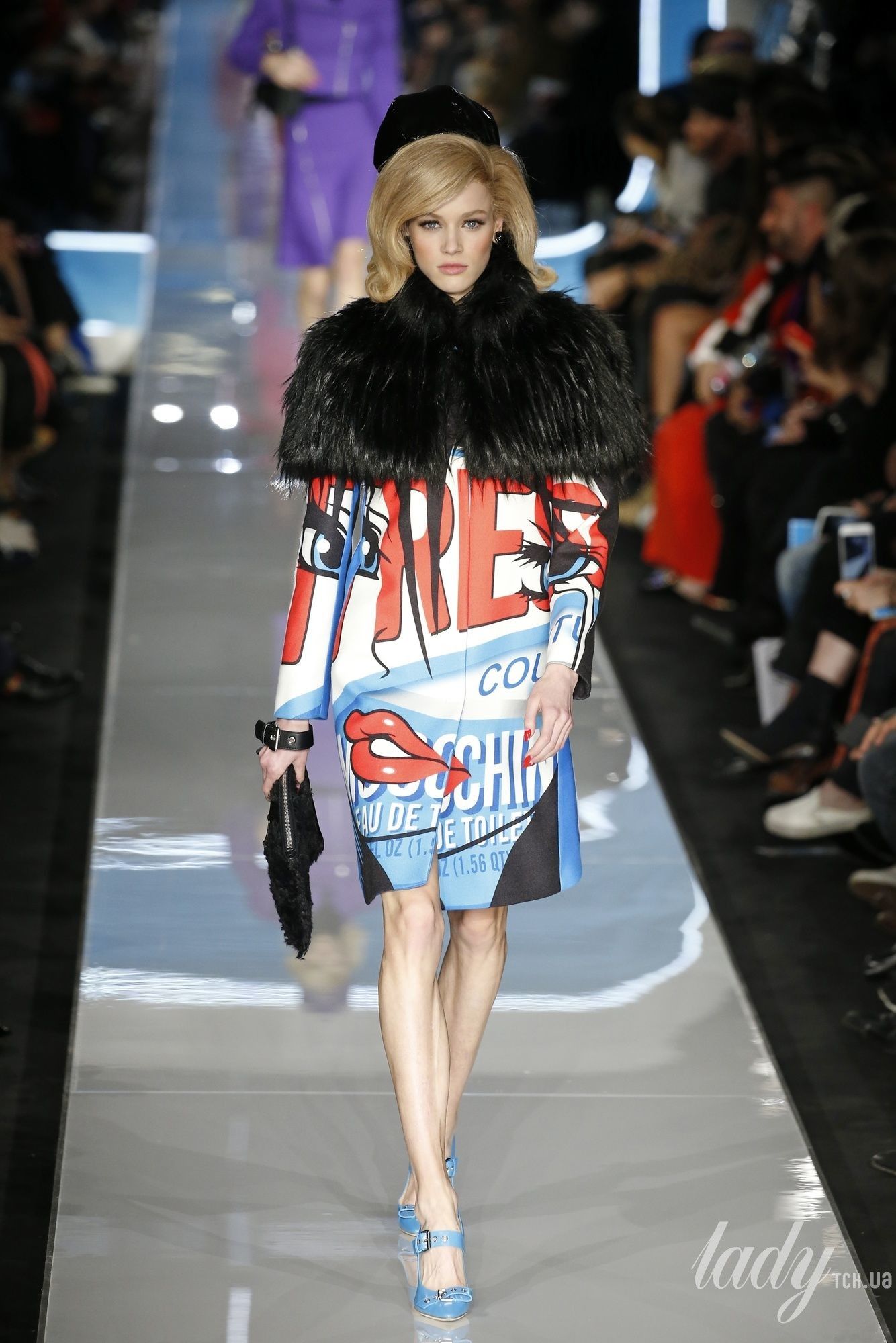 Коллекция Moschino прет-а-порте сезона осень-зима 2018-2019_22