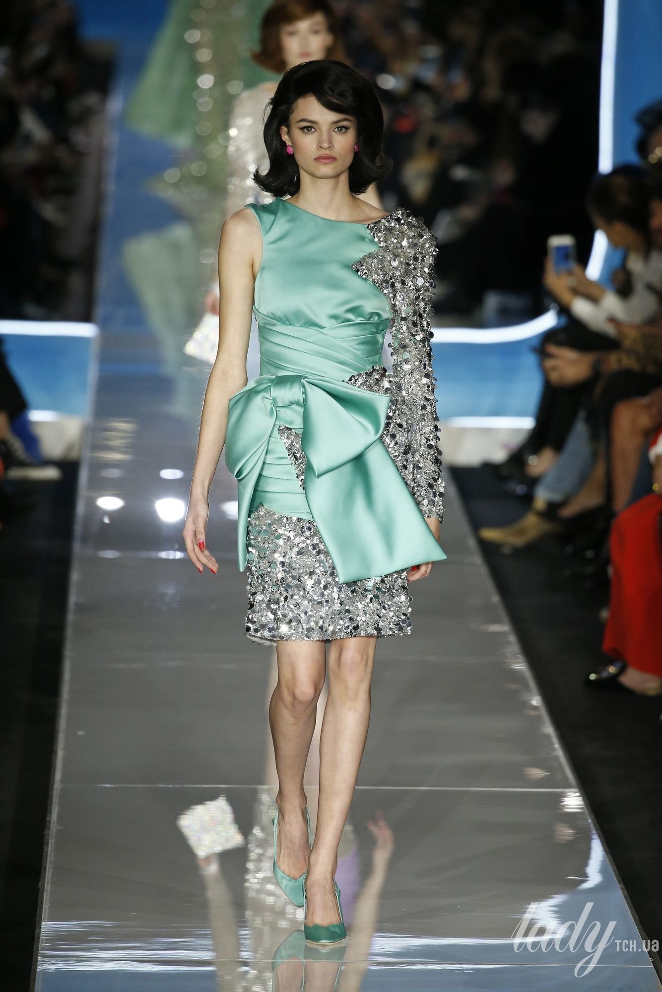Коллекция Moschino прет-а-порте сезона осень-зима 2018-2019_49