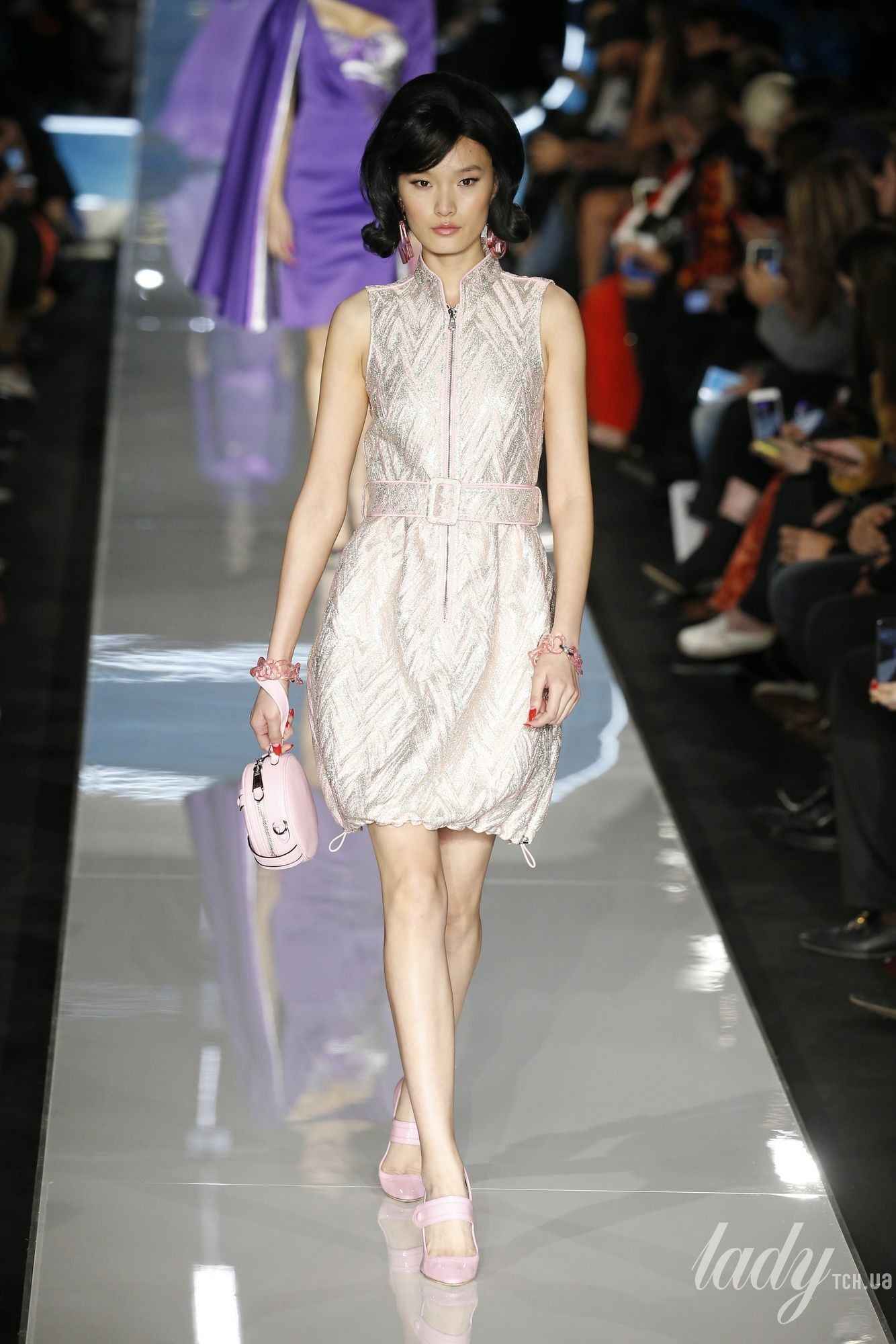 Коллекция Moschino прет-а-порте сезона осень-зима 2018-2019_46
