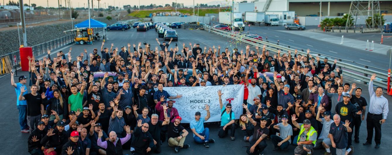 Tesla хвалиться результатами виробництва за другий квартал 2018 року