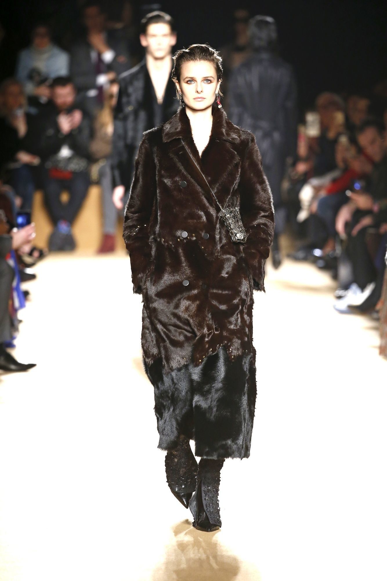 Коллекция Roberto Cavalli прет-а-порте сезона осень-зима 2018-2019_13
