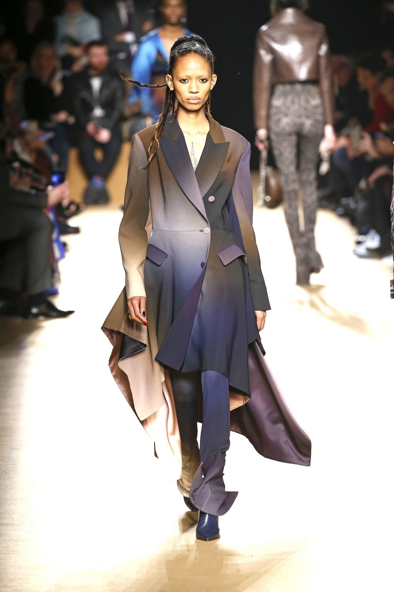 Коллекция Roberto Cavalli прет-а-порте сезона осень-зима 2018-2019_29