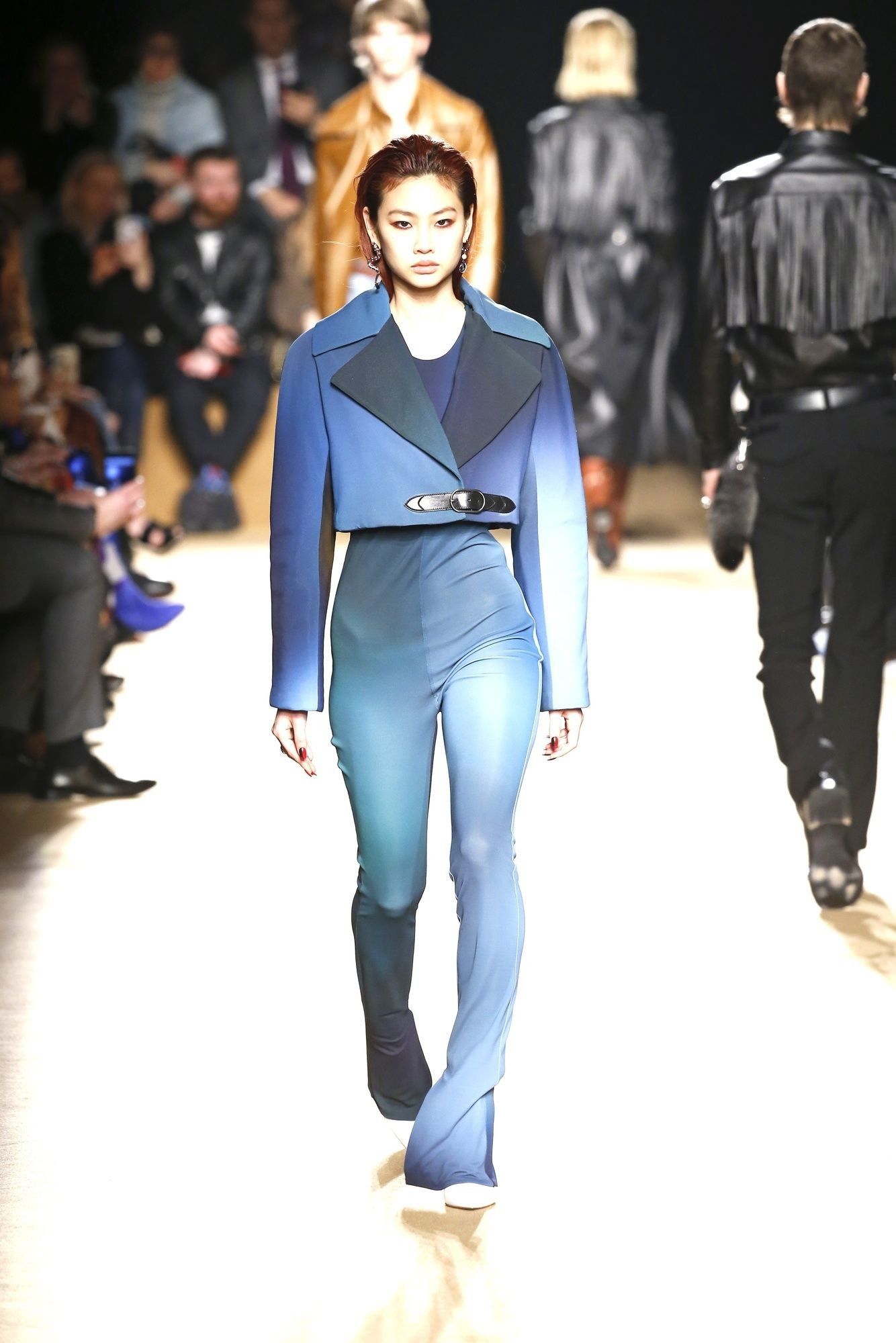 Коллекция Roberto Cavalli прет-а-порте сезона осень-зима 2018-2019_36