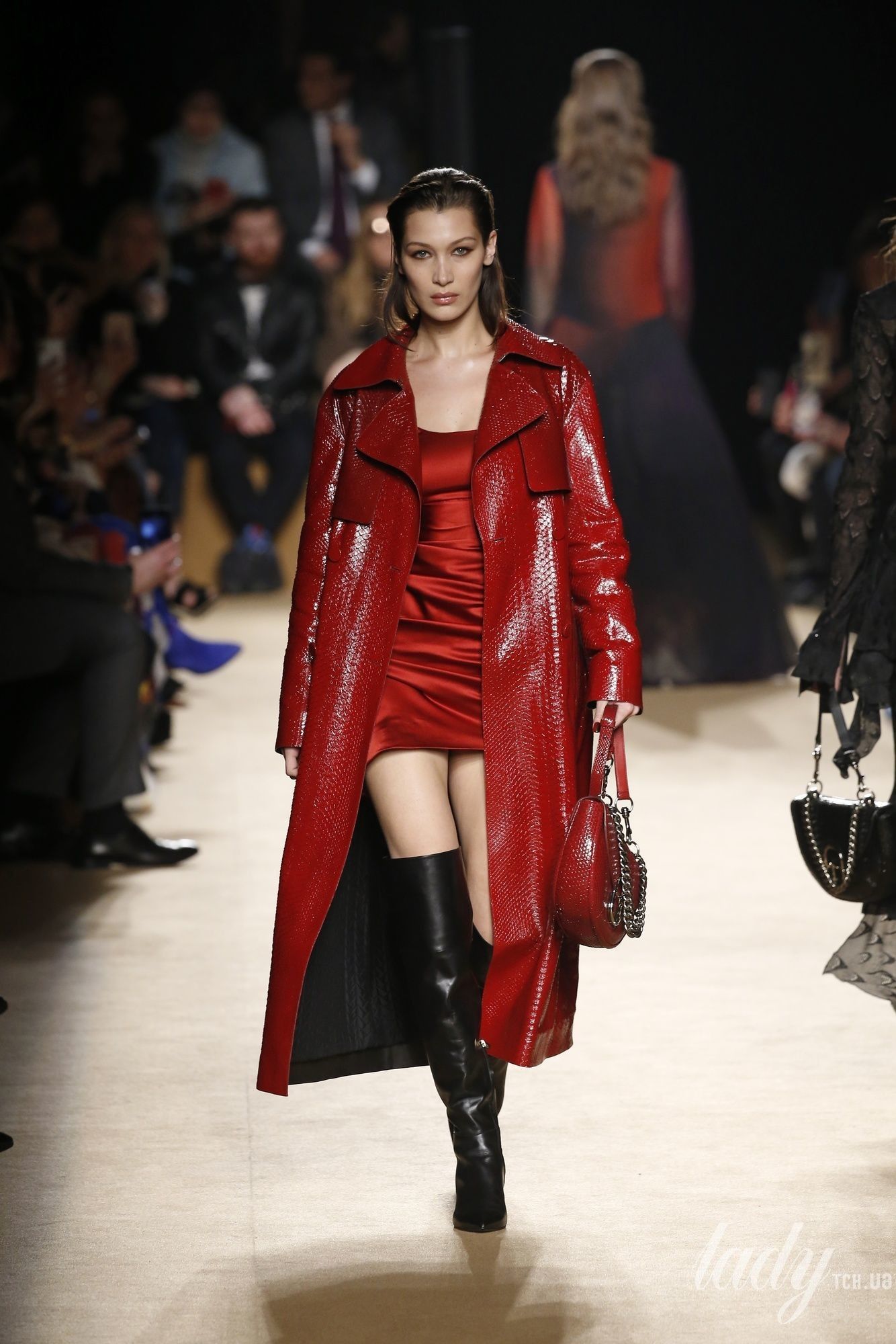 Коллекция Roberto Cavalli прет-а-порте сезона осень-зима 2018-2019_59