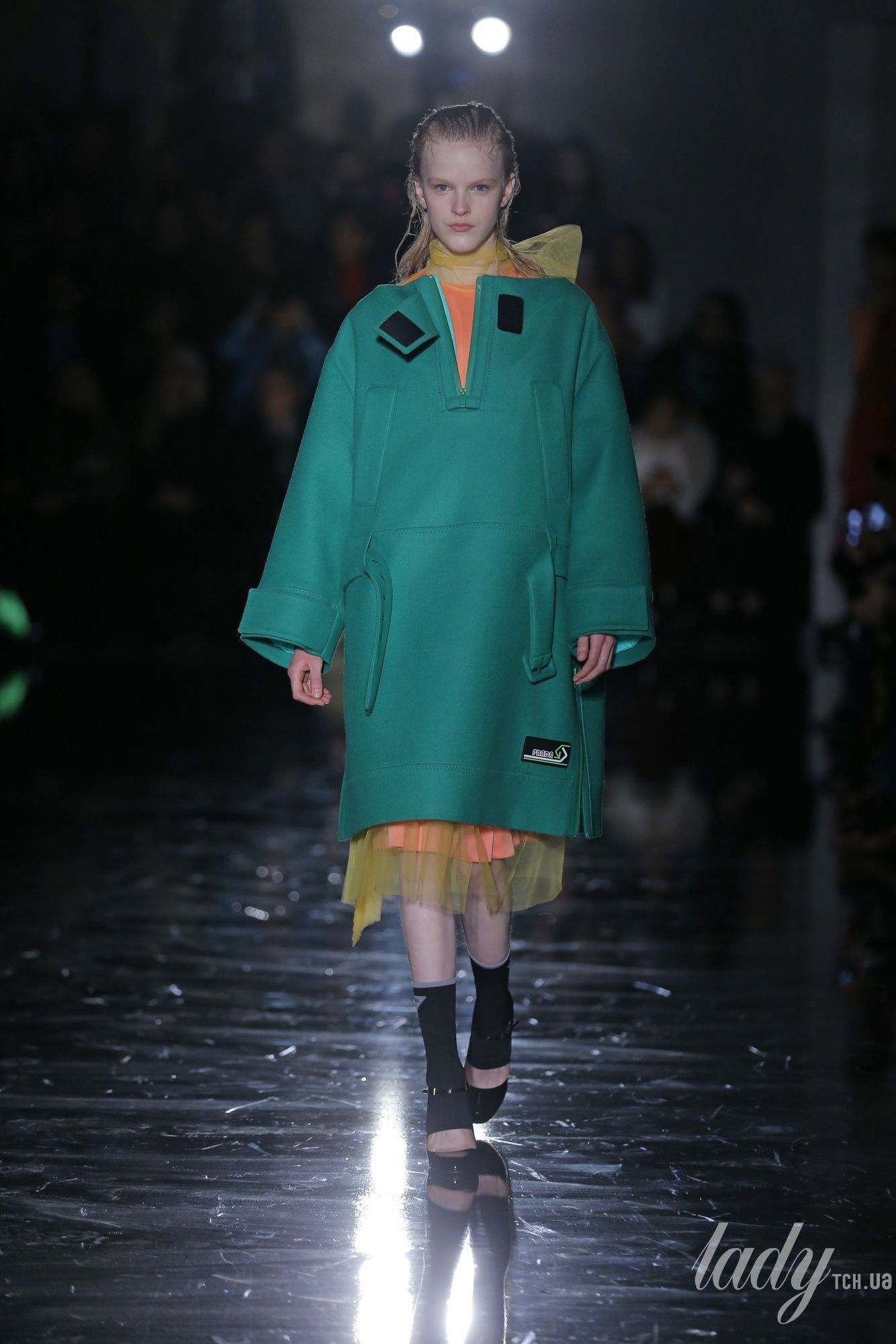 Коллекция Prada прет-а-порте сезона осень-зима 2018-2019_7