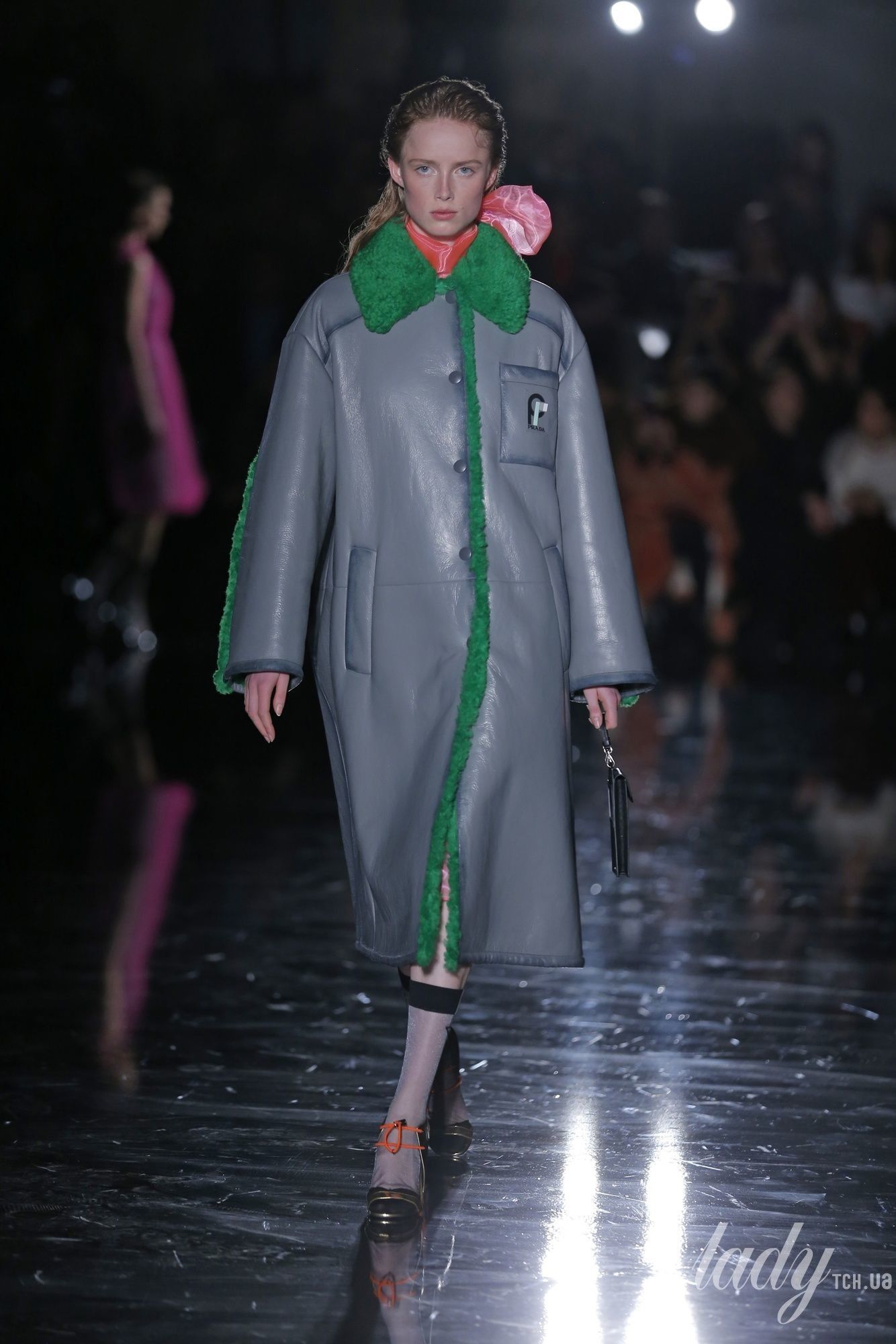 Коллекция Prada прет-а-порте сезона осень-зима 2018-2019_23