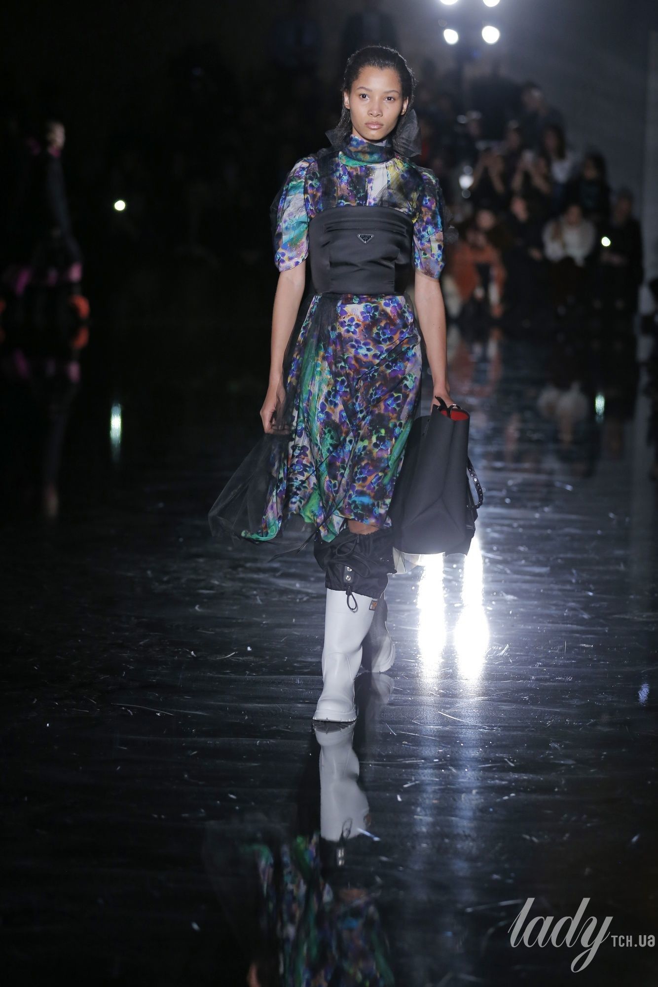 Коллекция Prada прет-а-порте сезона осень-зима 2018-2019_4