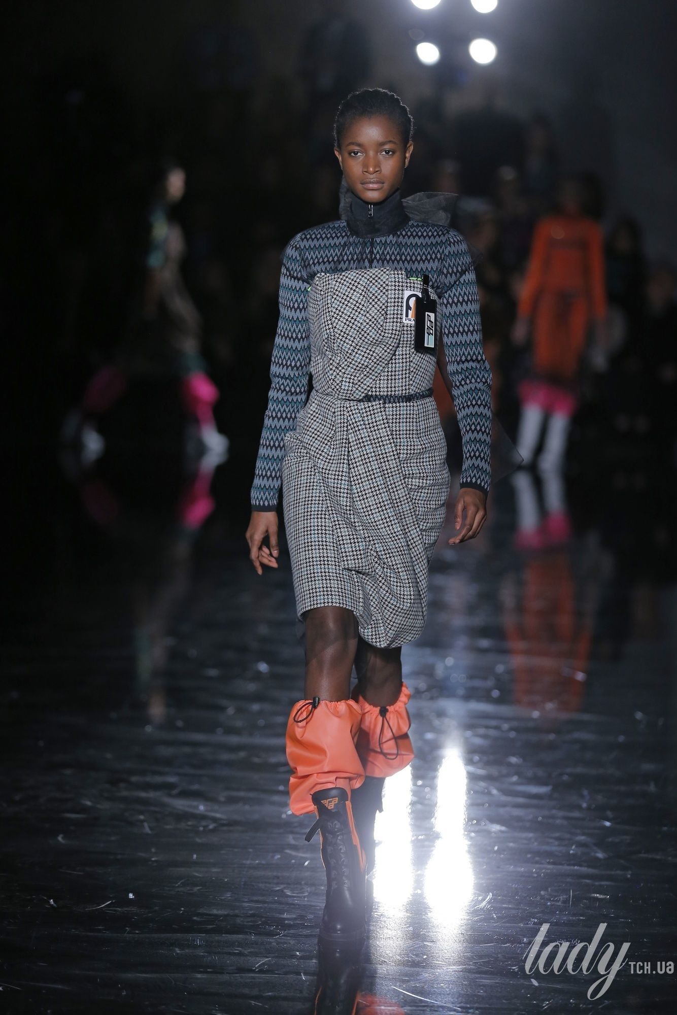 Коллекция Prada прет-а-порте сезона осень-зима 2018-2019_18