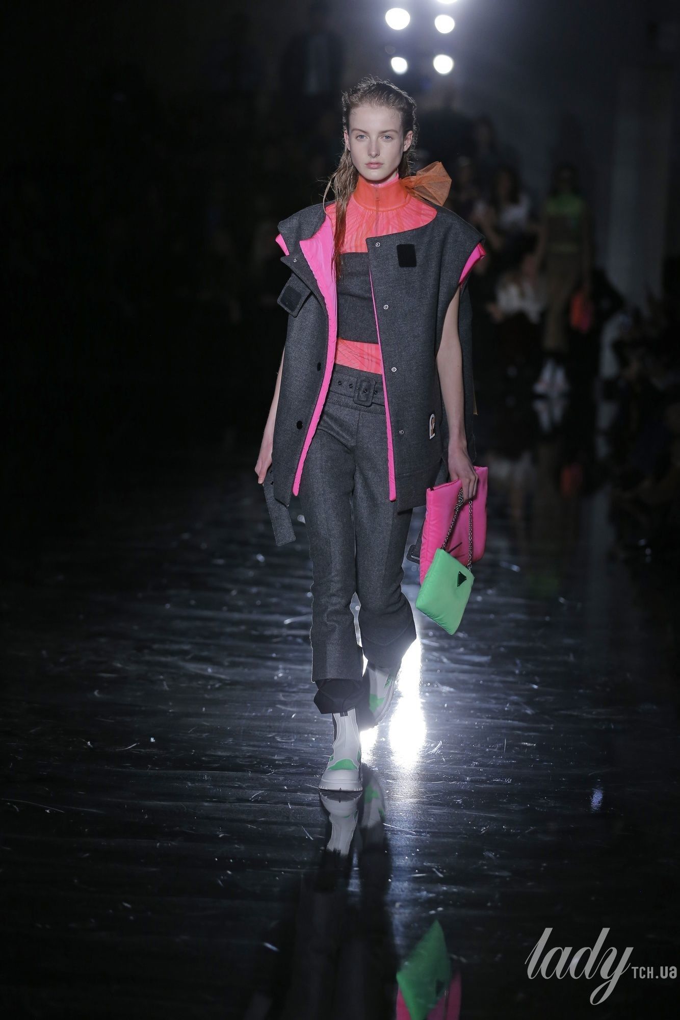 Коллекция Prada прет-а-порте сезона осень-зима 2018-2019_9