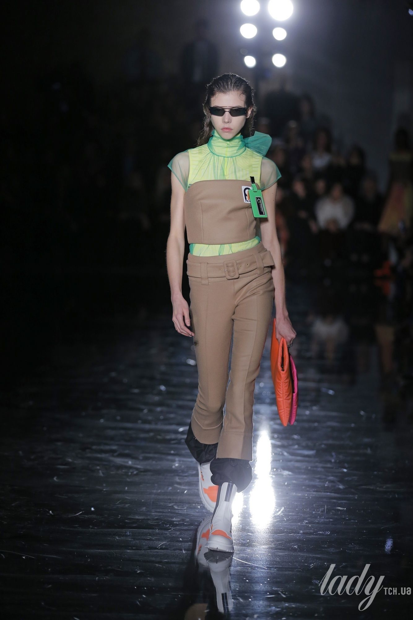 Коллекция Prada прет-а-порте сезона осень-зима 2018-2019_10