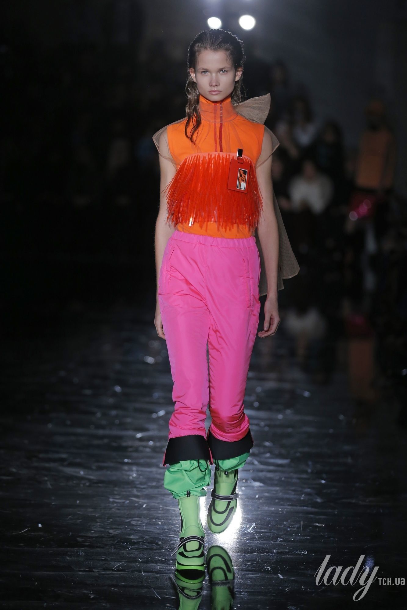 Коллекция Prada прет-а-порте сезона осень-зима 2018-2019_44