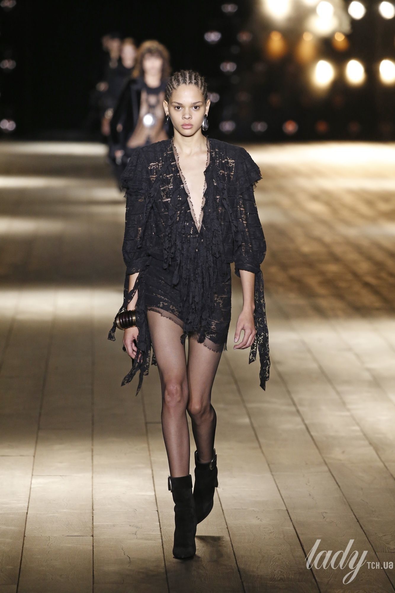 Коллекция Saint Laurent прет-а-порте сезона осень-зима 2018-2019_5