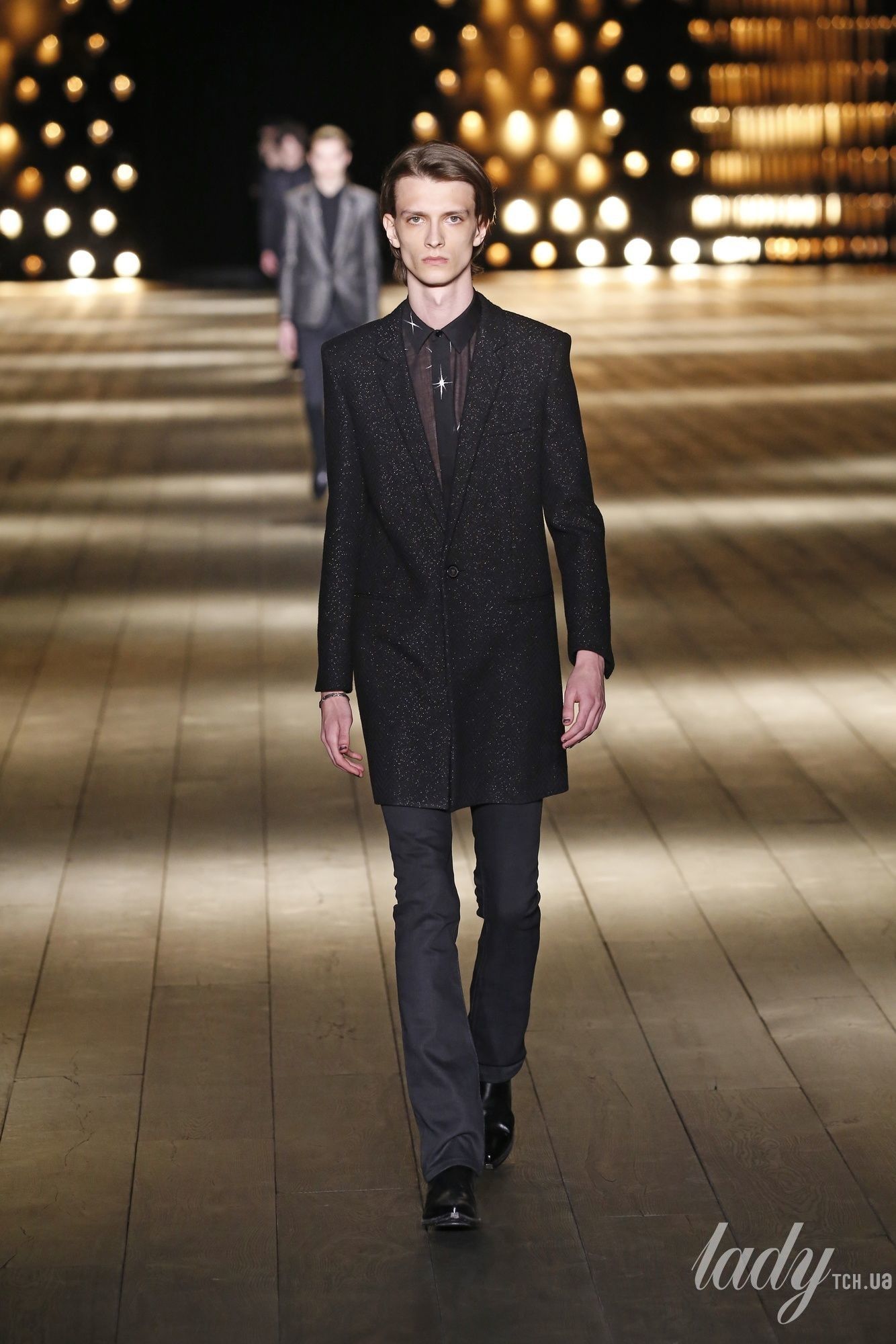 Коллекция Saint Laurent прет-а-порте сезона осень-зима 2018-2019_49