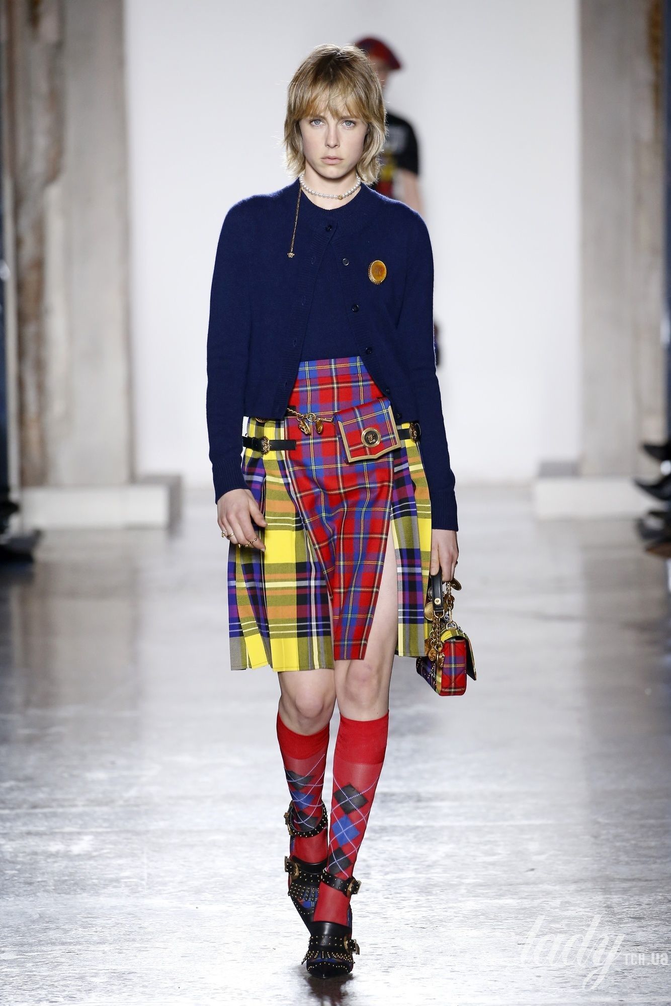 Коллекция Versace прет-а-порте сезона осень-зима 2018-2019_7