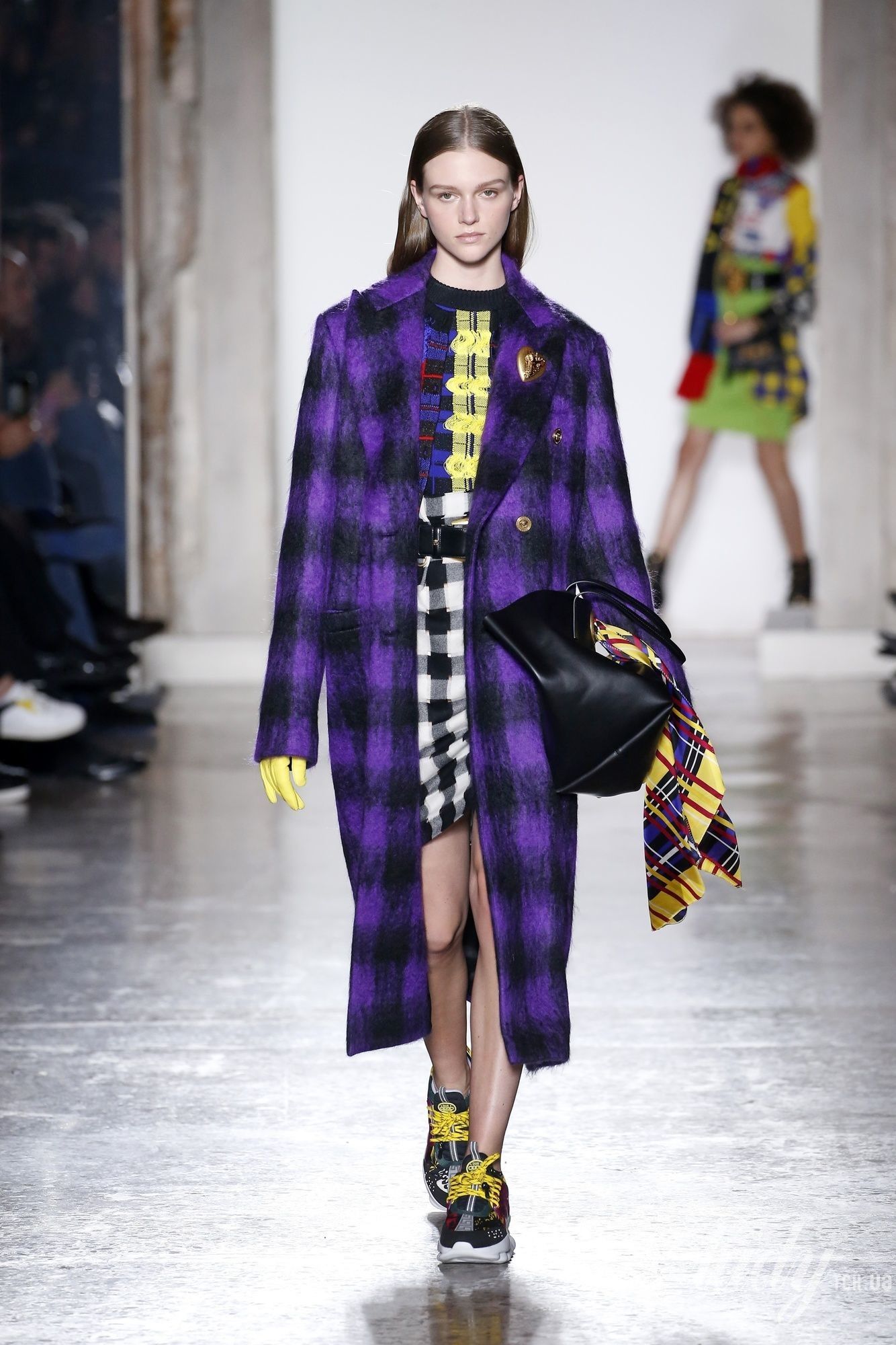 Коллекция Versace прет-а-порте сезона осень-зима 2018-2019_24