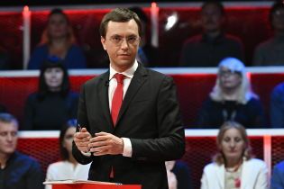Скандал с падением верхней полки на пассажирку поезда: Омелян рассказал детали расследования