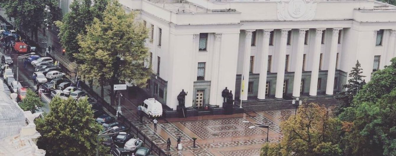 Експерт розповів, чому Верховна рада не ухвалить Закон про "євробляхи"
