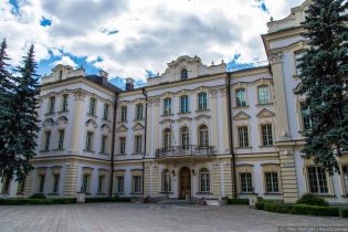Верховний суд спростував поновлення на посаді підозрюваного у держзраді судді Чорнобука
