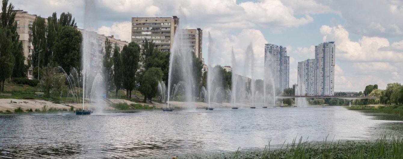 Спека, дощі та грози. Якою буде погода у п'ятницю, на вихідних та початку наступного тижня