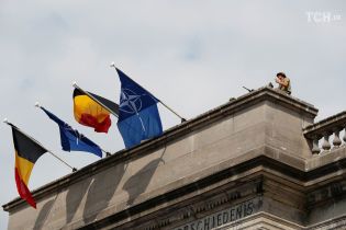 НАТО не розглядає варіант спільного вступу України та Грузії в Альянс - помічник генсека