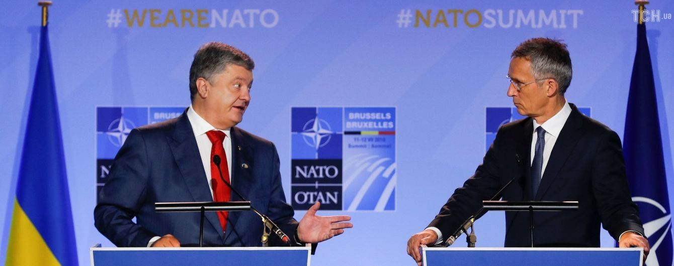 Порошенко назвав дату досягнення Україною всіх стандартів НАТО