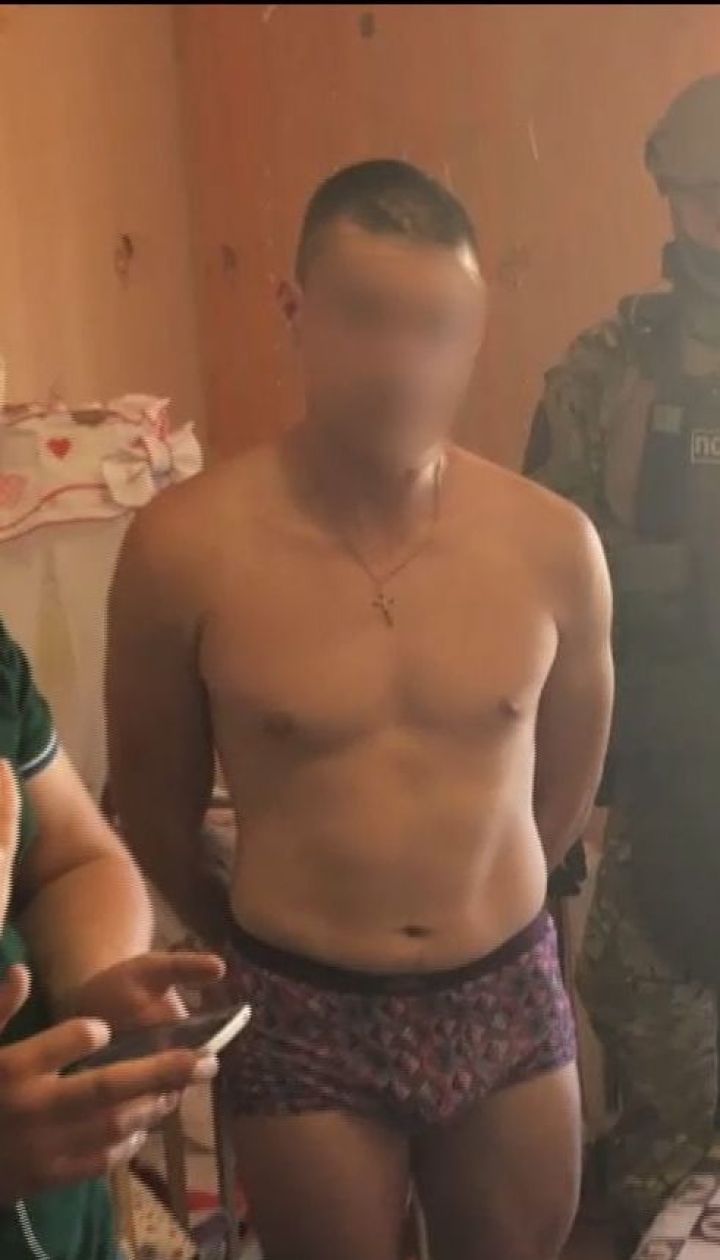 Суд обере запобіжний захід чоловіку, який знімав порно із 8-місячною донькою