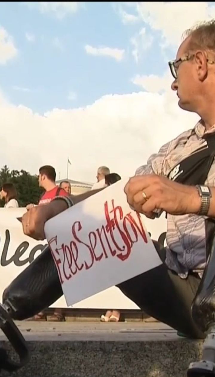 Неравнодушные устроили акцию в центре Киева в поддержку Олега Сенцова