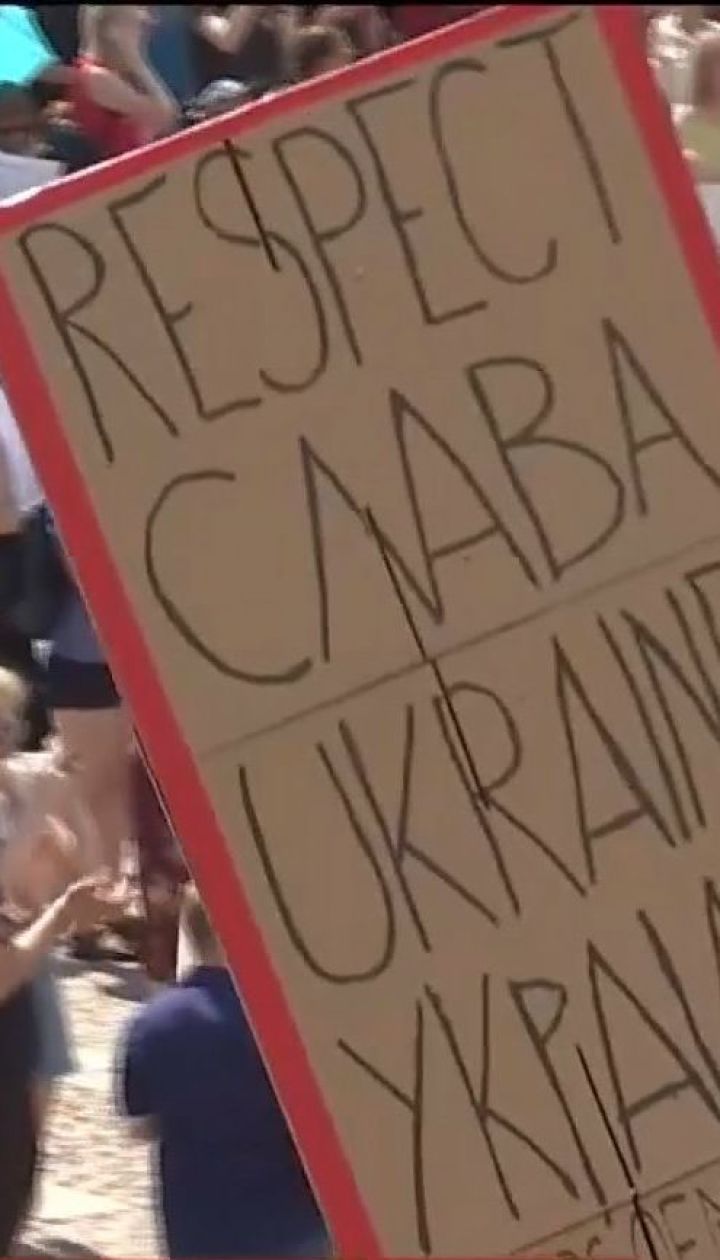 Хельсинки встретили Путина и Трампа масштабными протестами