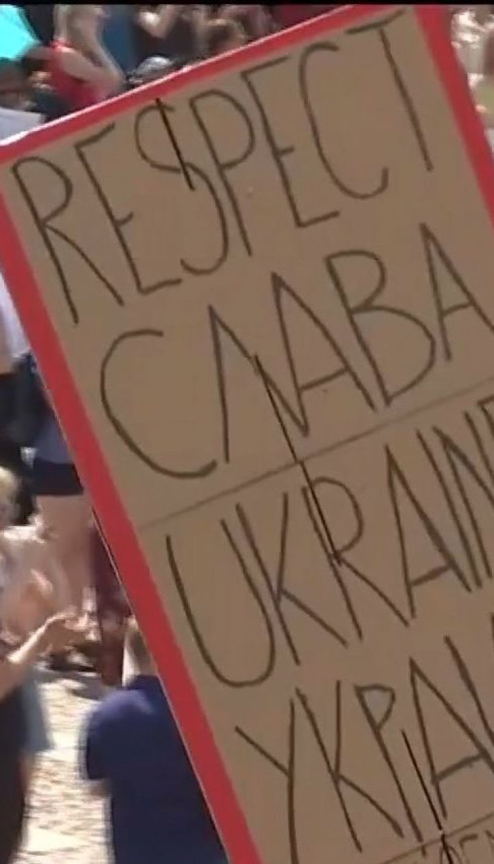 Гельсінкі зустріли Путіна та Трампа масштабними протестами
