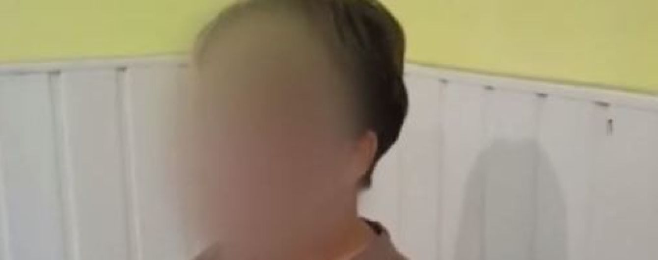 У Слов’янську затримали жінку, яка служила на блокпосту "ДНР" і "зливала" українських патріотів