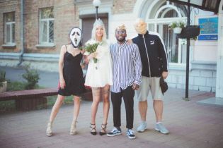 Quest Pistols Show "отомстили" любовнику Луны за Бардаша в новом клипе