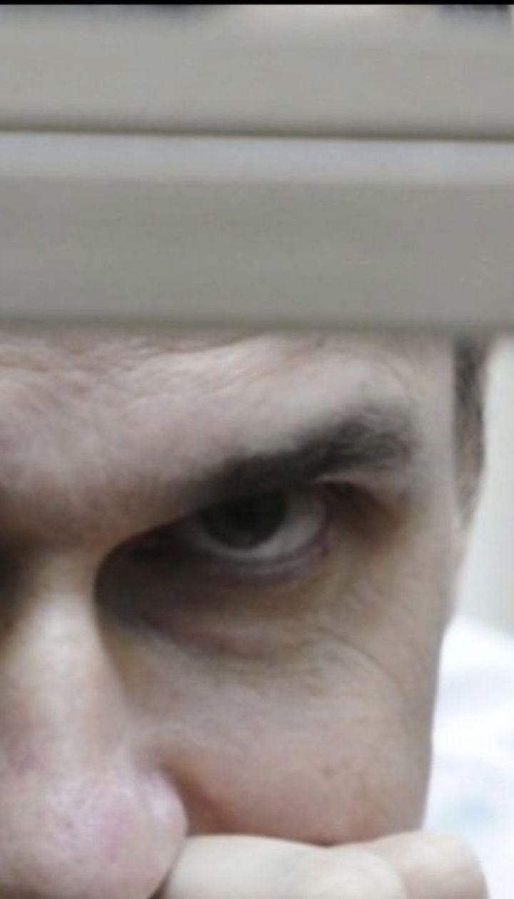 Стан Олега Сенцова значно погіршився