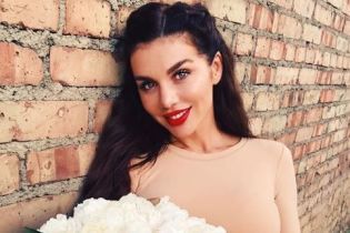 Седокова в Киеве отпраздновала день рождения Моники без нее