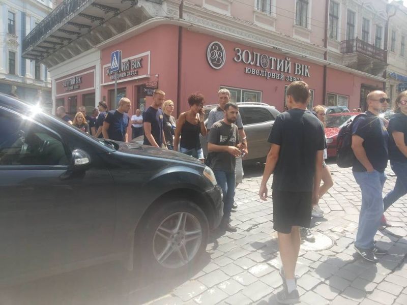 чернівці лгбт противники 5