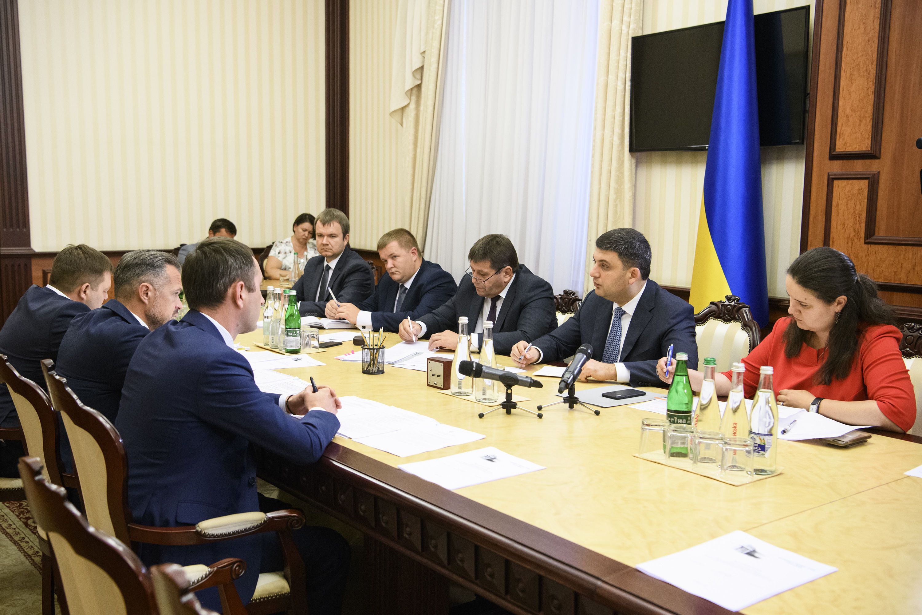 Гройсман, Кабмін