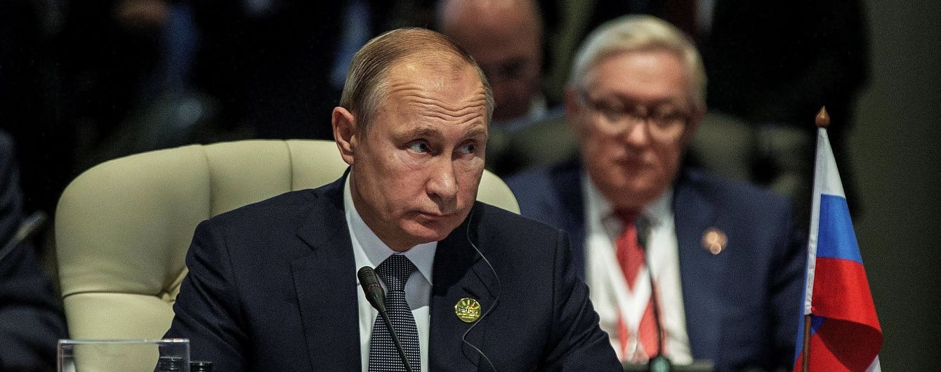 Он случайно попал в Кремль: голосовой помощник от "Яндекс" рассказал, почему Путин врет