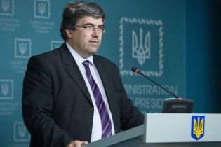 Порошенко уволил из своей администрации заместителя главы