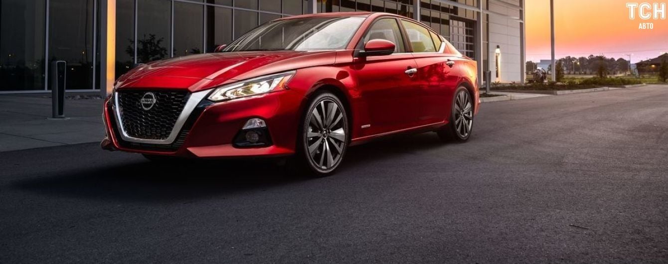 Nissan пропонує захищати водіїв від забудькуватості