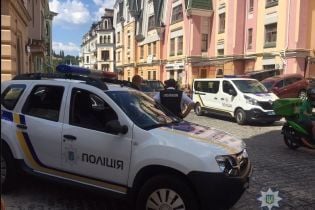 Спеціалісти розповіли про можливі причини смерті клієнтки стоматолога в Києві