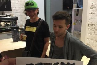 Стало известно, кто нарисовал поддельное граффити Бэнкси на Подоле