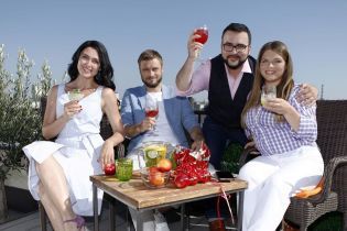 "Сніданок з 1+1" переїжджає у студію просто неба