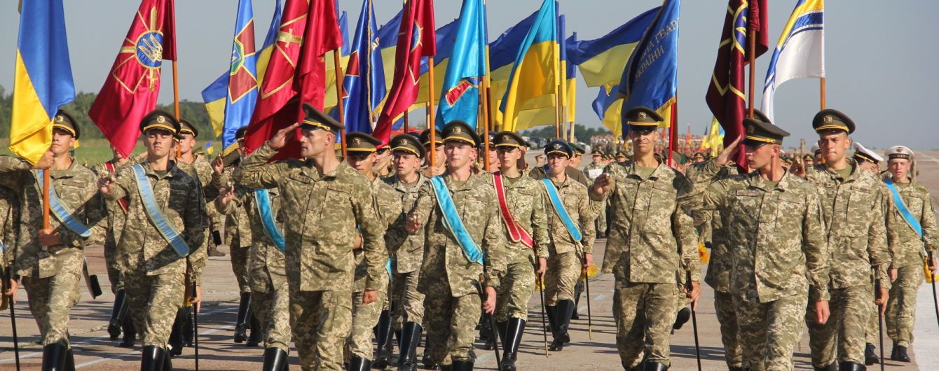 Минобороны сообщило о том, как будет проходить военный парад на День Независимости
