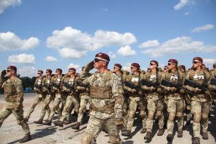 Репетиция парада Независимости: Полторак и военные отработали новое приветствие