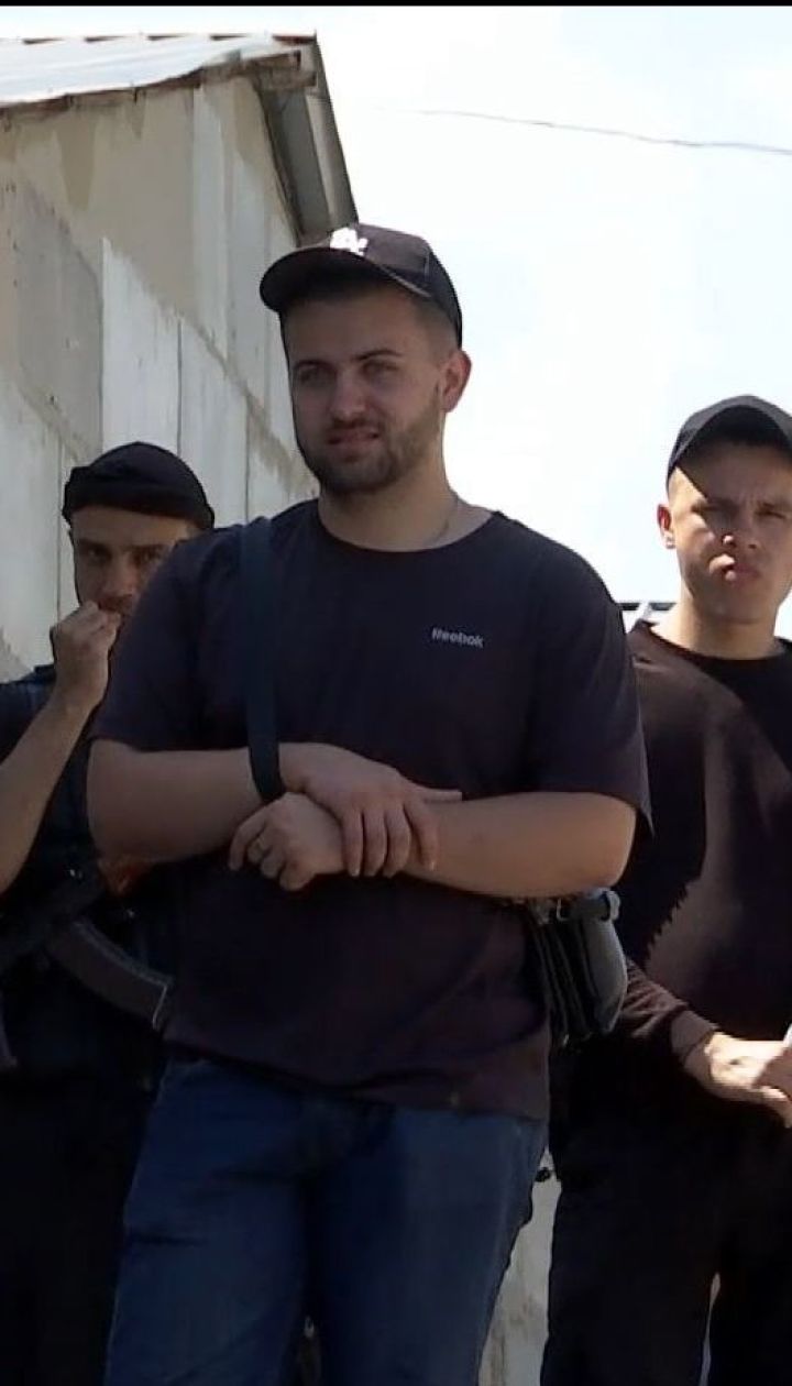 Предприниматели "Седьмого километра" перекрыли объездную дорогу, что привело к пробкам