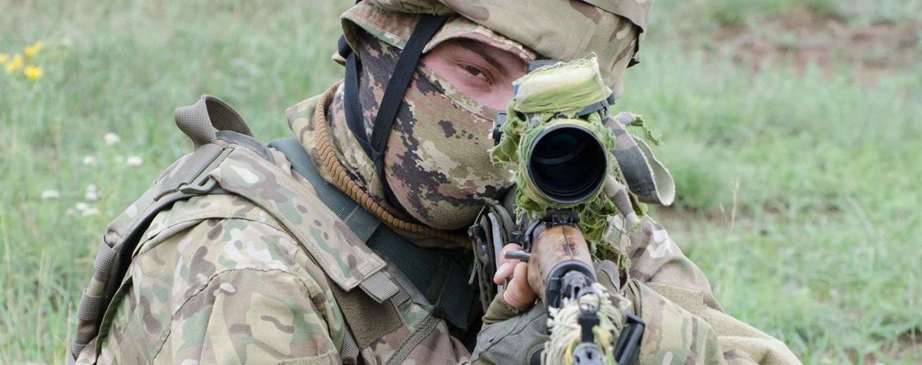 Ситуація на Донбасі: бойовики поранили одного українського військового