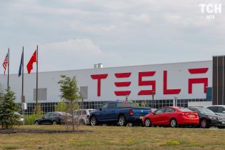 У Tesla шукають робітників для мегазаводу у Шанхаї