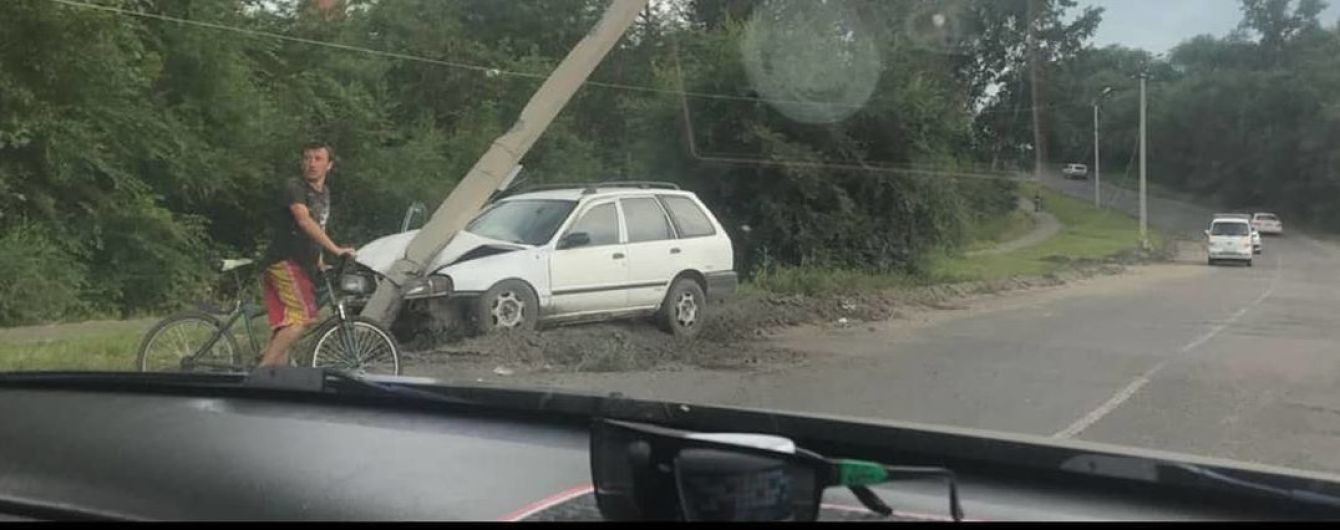 У Росії п’яний 12-річний хлопчик украв авто і влаштував дві ДТП